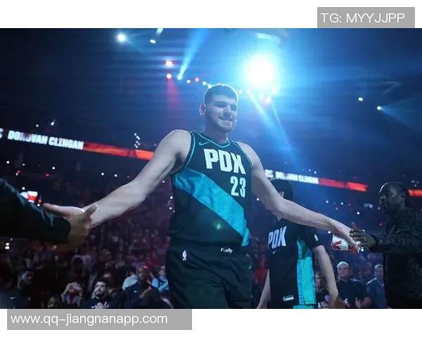 开拓者媒体人称克林根斯特三分命中率34期待其向大洛风格发展