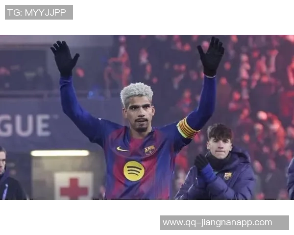 阿劳霍克服心理问题主动请缨训练即使不参赛西超杯